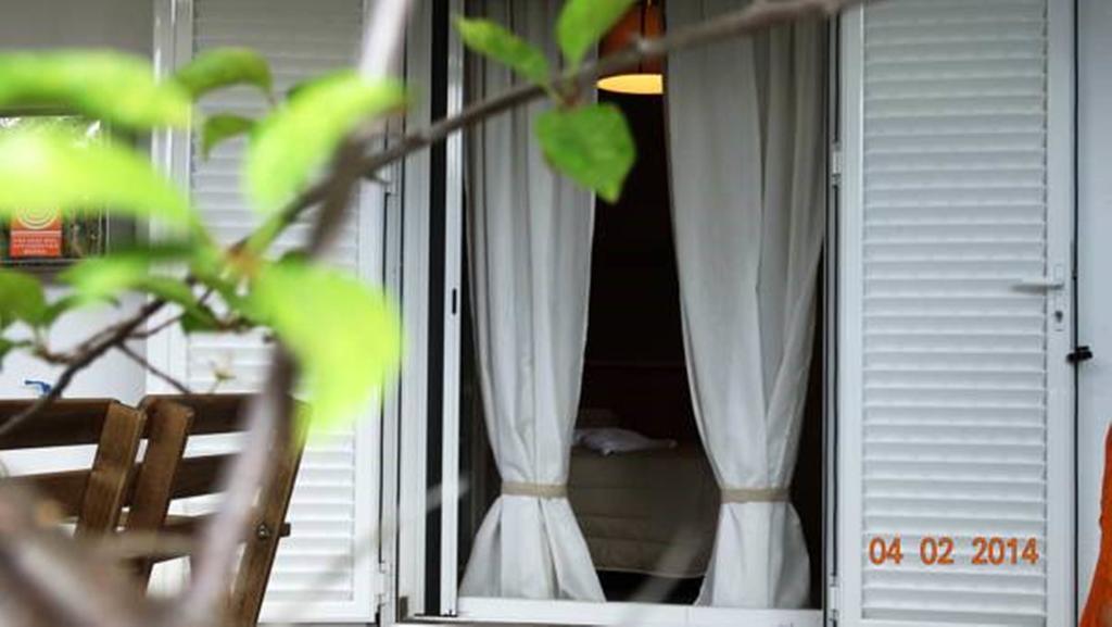 Smaragdi Studios Pefkari Exteriör bild